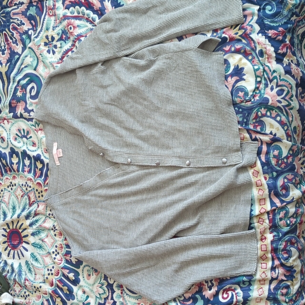 Women's long sleeve shirt